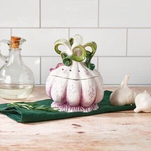 Fitz and Floyd Sicliy Green Ceramic Garlic Keeper Storage Saver Brand New